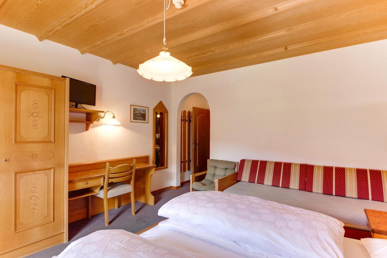 Smy Koflerhof Wellness&Spa Dolomiti Oberrasen Zimmer foto